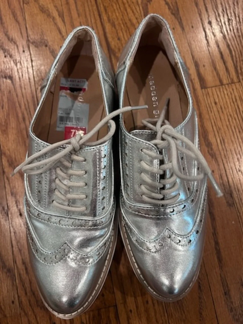 Metallic Silver Platform Oxford Lace-Up Shoes